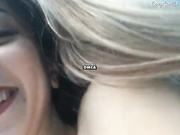 damerea показывает себя в туалете учаги