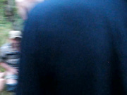 свободная брюнетка