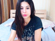 nikobella вытирается после глубокого минета