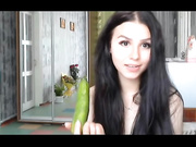 carinalike007-шоу с огурцом