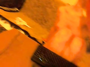 В джинсовых шортиках