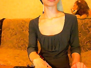 В джинсовых шортиках