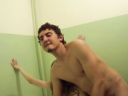 Трахаются в ванной