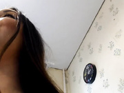 YoureMilena дрочит киску