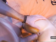 luxuryblondy crazyticket show