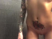 DONTVKILLME эксклюзив в душе с игрушкой