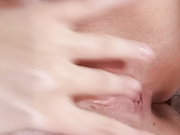 KatRanner мастурбирует