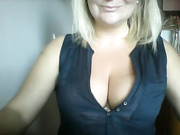 hotttwoboobs