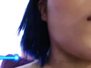 Латиночка показывает свои прелести