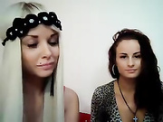 chikaboom лижет анус подруге