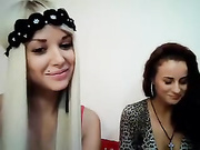 chikaboom лижет анус подруге