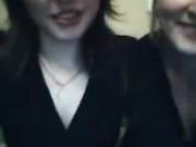 Показывает тити