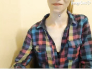 Cassie18 показала пизду