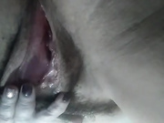 Одинокая толстушка