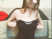 KatyMooreMeow показывает прекрасную грудь