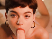 audrey_petite bj dildo