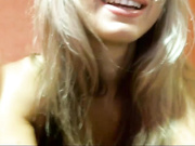 дрочка крупным планом.