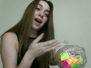 Innocent-Ali показала писю сиси