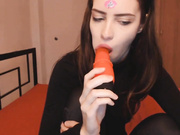 keyto (засветила свою мохнатку)