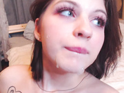 Migurtt обкончал лицо