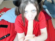 Katya_Letova долбит рот игрушкой