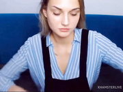 6979 В привате смачно насадилась на елдак