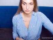 6979 В привате смачно насадилась на елдак