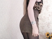 lilyhotbrunette
