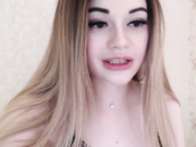 lilyhotbrunette