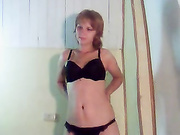 elaiz  dayann раздевается