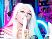 AliceBong__hheadshhot__-_Schoolgirl_Learns_To_Do_Blowjo