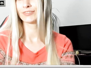 MaryPlayfullMary squirt
