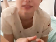 misss_vikki (little_girl) сосет член