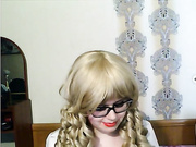 Екатерина Ладан звонит другу и ебет себя