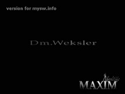 Трахается с двумя