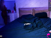 Popy_star с новым лысым хуем