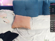 AgentBelle 2020-07-29 массирует пизденку в чулках