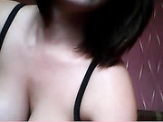 BlondiCat с игрушкой