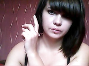 BlondiCat с игрушкой