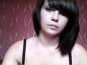 BlondiCat с игрушкой