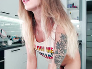 --585--