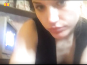 WhiteCrowShow показала анус