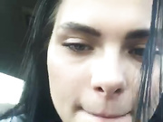 E-Volkova писает