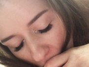 Хорошая шлюшка Marisbe1 отсасывает