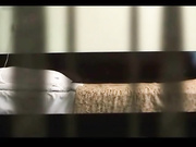 Девку сняли на шпионскую камеру