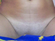 Олеся мастубирует  расческой