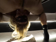 ManiacAlisa заглатывает очень глубоко хуй