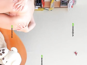 Малышка tim_bella играется с дилдо