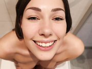 Shaiden Rogue трахнул и нассал в рот