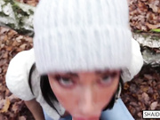 Shaiden Rogue минет и окончание в рот в лесу